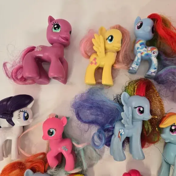 My Little Pony MLP Toy Figure Lot of 13 Ponies Assorted Mixed Lot Pretend Play - Picture 10 of 11
